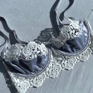 Satin Rose Garter Set Lingerie